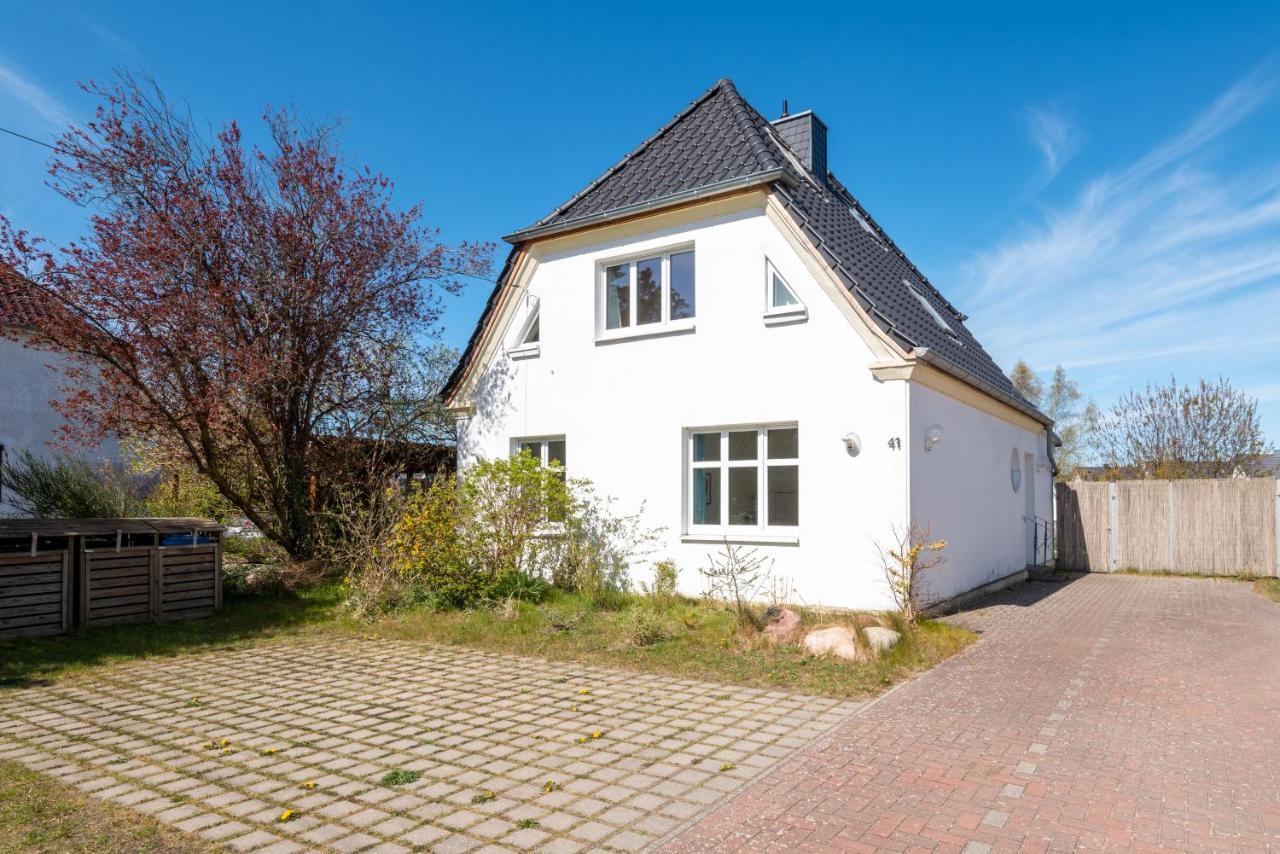 Ferienwohnung Brombeere Mit Grossem Garten Und Balkon Graal-Mueritz Kültér fotó