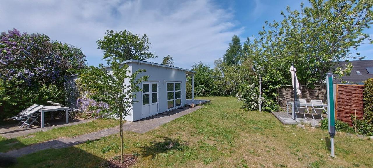 Ferienwohnung Brombeere Mit Grossem Garten Und Balkon Graal-Mueritz Kültér fotó